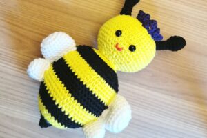 Crochet Queen Bee Project