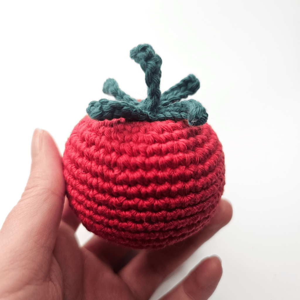 Amigurumi tomato