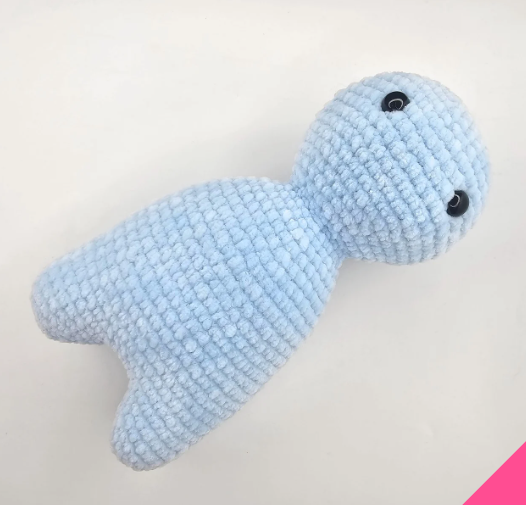 Amigurumi platypus body - free platypus crochet pattern using Chenille yarn.