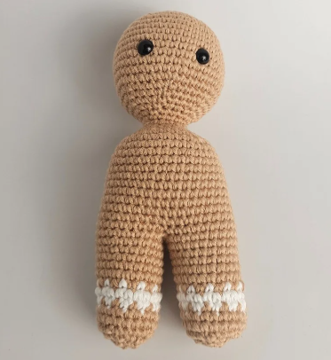 Gingerbread Man Free Crochet Pattern - Easy And Adorable!